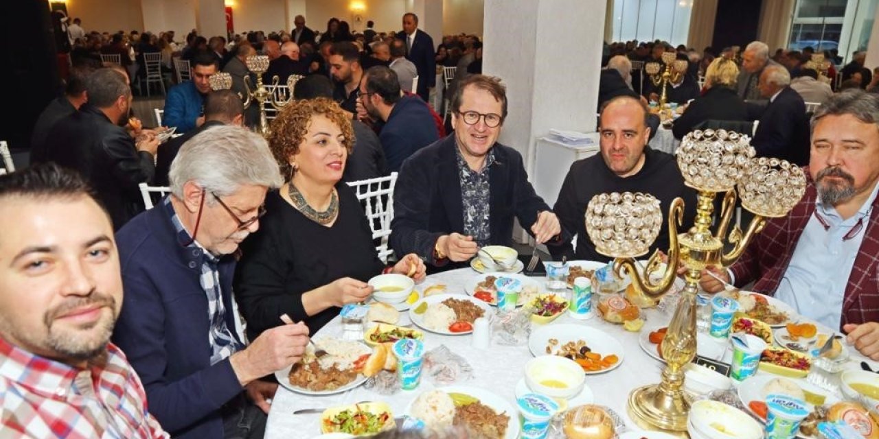 Seyitgazililer İftarda Buluştu