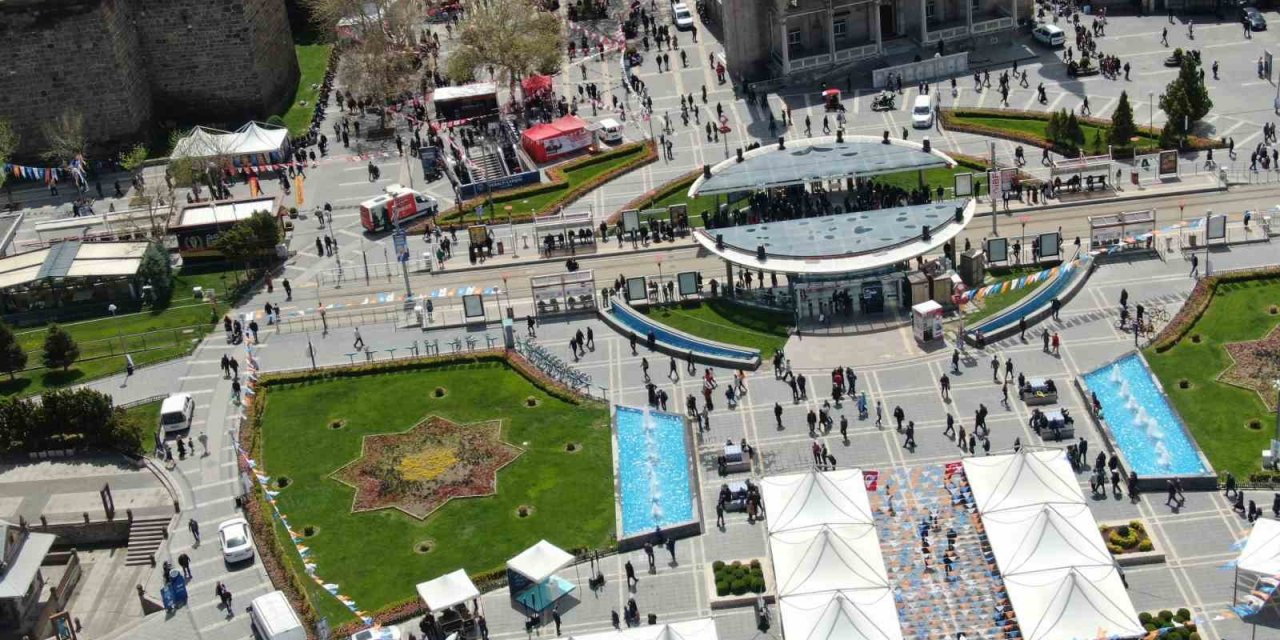 Kayseri’de Bayram Yoğunluğu