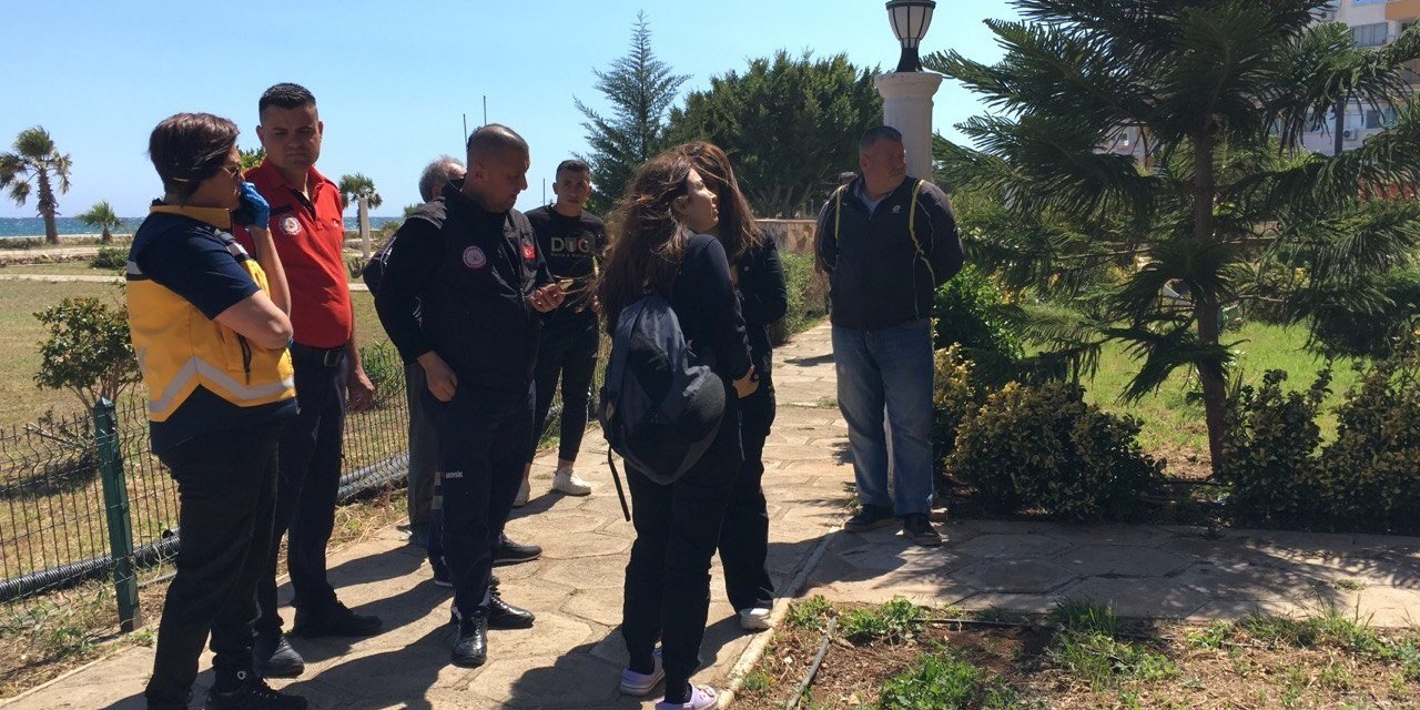 Haber Alınamayınca Çilingir Yardımı İle Kapısı Açılan Evde Ölü Bulundu