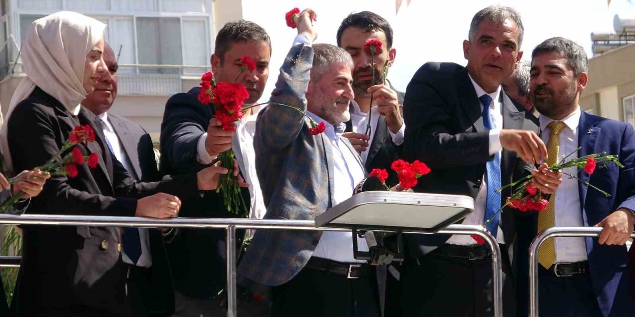 Bakan Nebati: "hızlı Tren İle Gaziantep’e 2 Saat 15 Dakikada Gideceğiz"