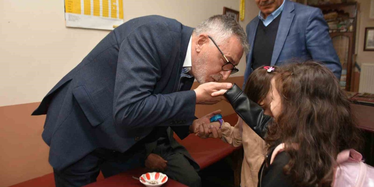 Bozkurt’ta Mahalle Sakinleriyle Bayramlaşma Töreni