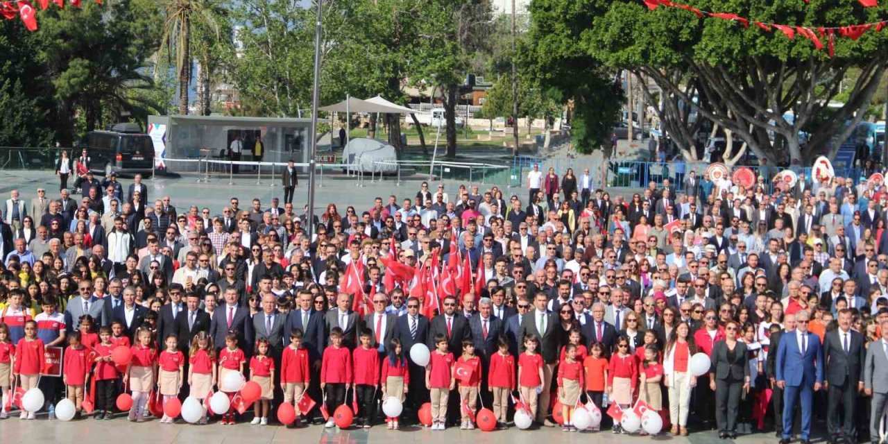 Antalya’da 23 Nisan Ulusal Egemenlik Ve Çocuk Bayramı Etkinlikleri