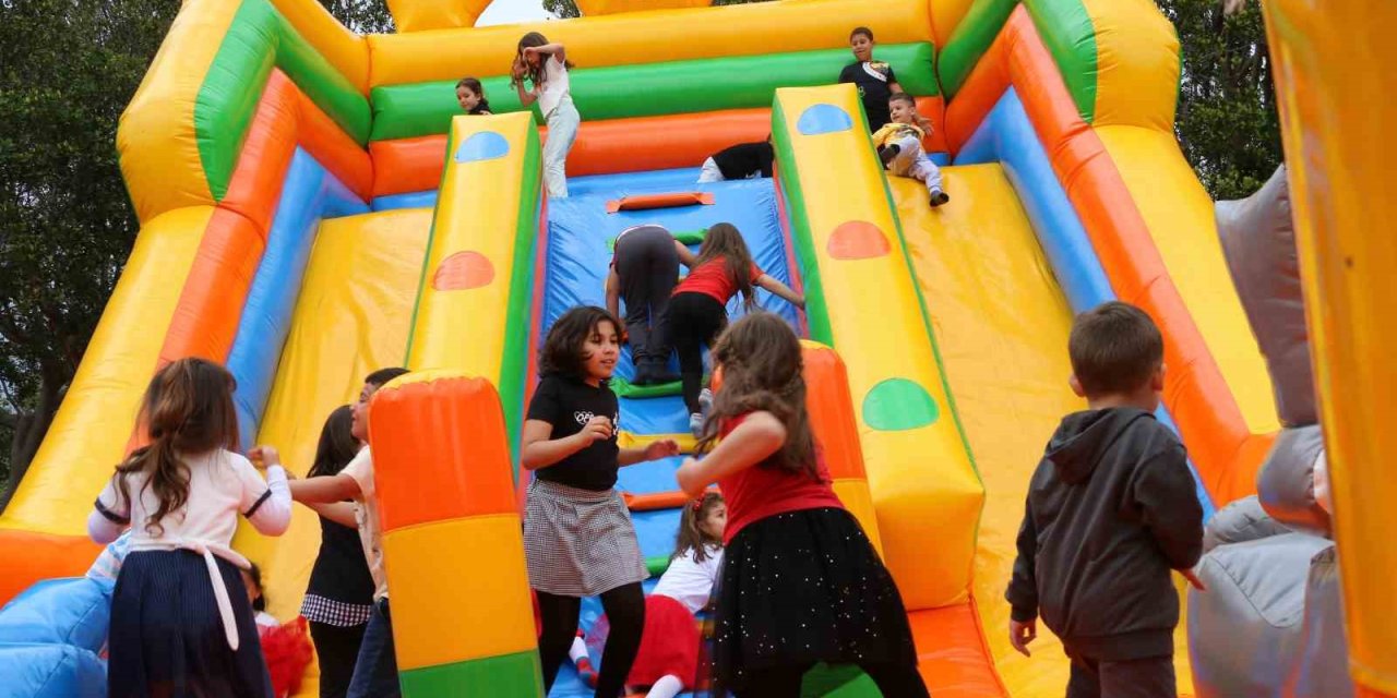 Antalya Büyükşehir Belediyesi’nden Çocuklara Özel Festival