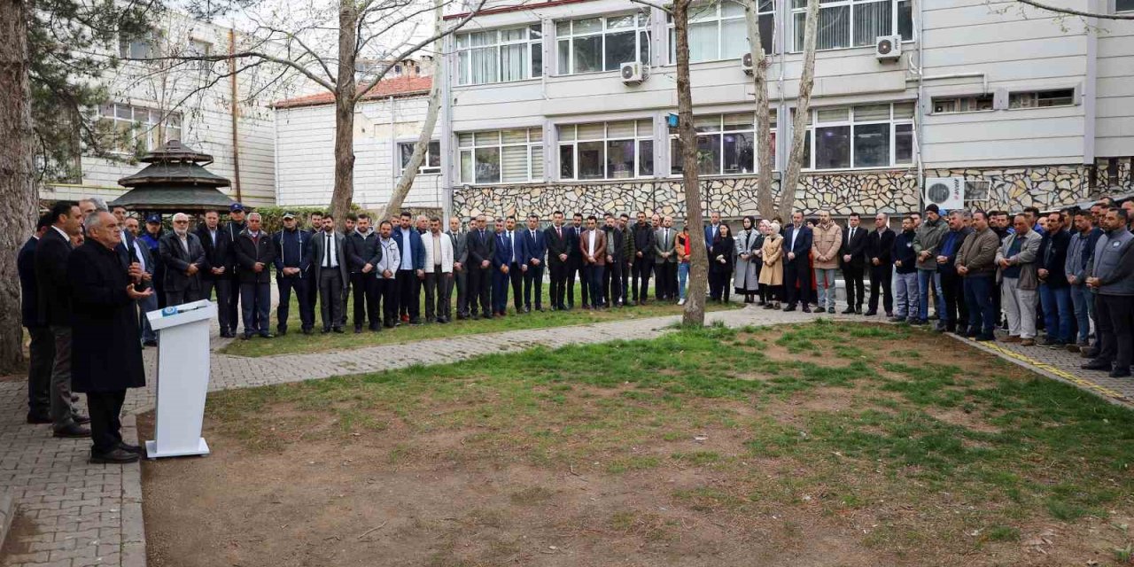 Başkan Esat Öztürk Personelle Bayramlaştı