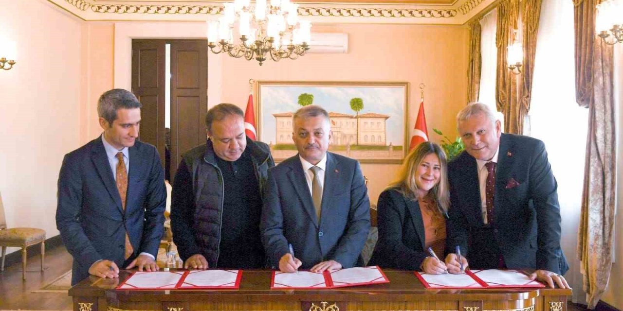 Kemer’e Yapılacak Aile Sağlığı Merkezi İçin Protokol İmzalandı