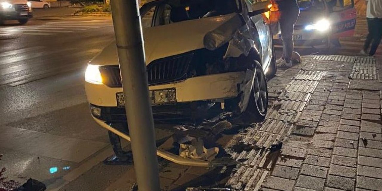 Hastane Dönüşü Kaza Yapan Polis, Hayatını Kaybetti