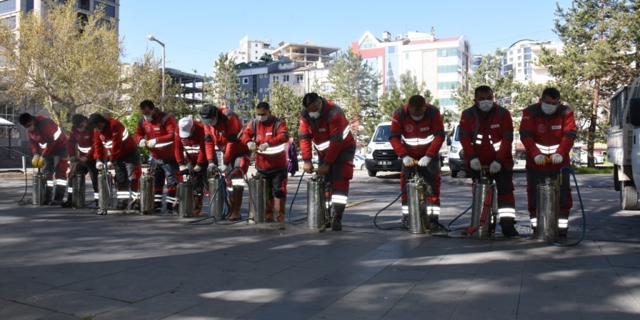 Kocasinan’da Yılın 12 Ayında Çevreci Ve Bilimsel Yöntemlerle Haşere Mücadelesi