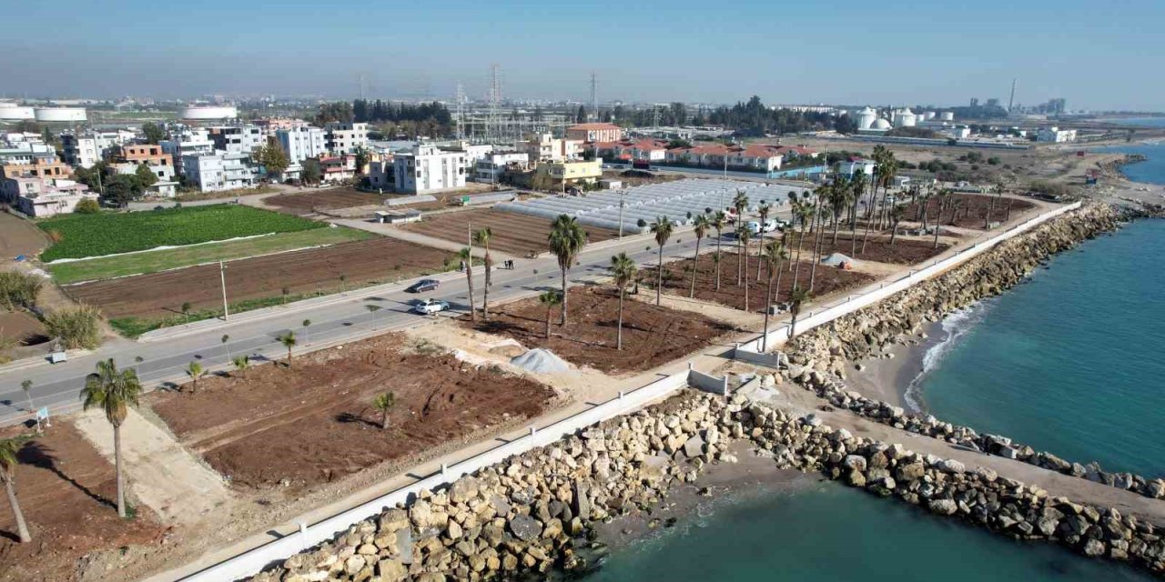 Karaduvar Sahili Yenileniyor