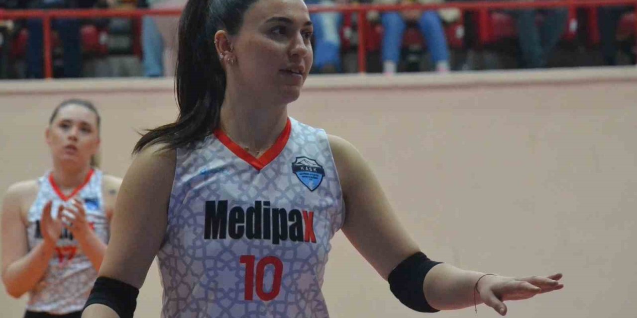 Beril Tozlu, Bilecik Belediyespor’da