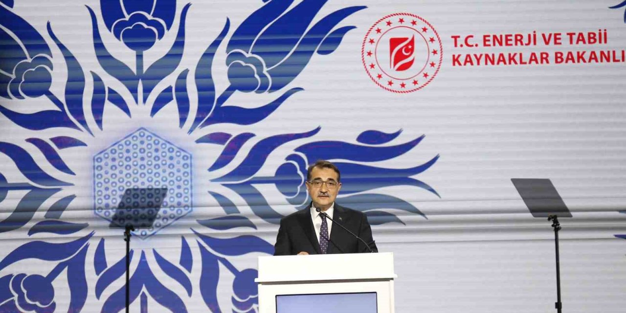 Bakan Dönmez: "35 Milyon Ton Karbon Salımının Önüne Geçmiş Olacağız"