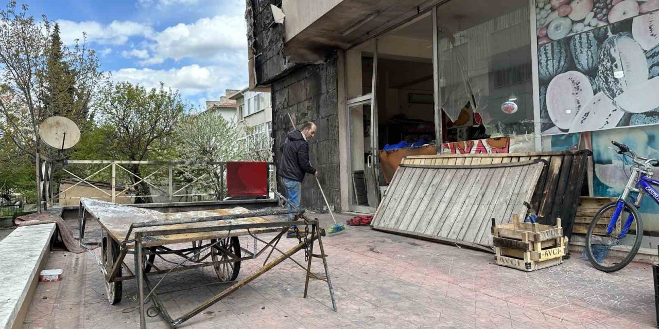 On Binlerce Liralık Maddi Zarara Sebep Olan Yangında Kundaklama Şüphesi