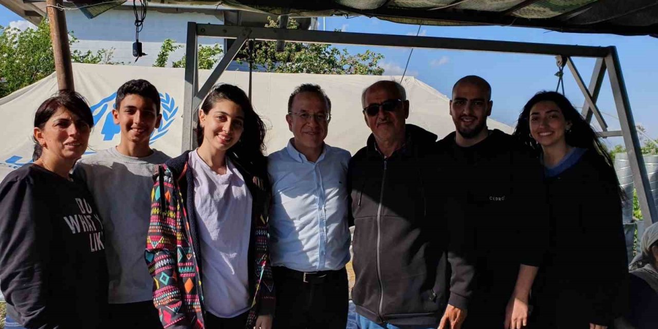 Alanya Üniversitesi Rektörü Deprem Bölgesinde Öğrencilerle Görüştü