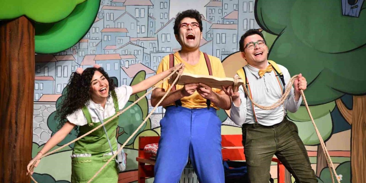 Yenişehir Belediyesinden Depremzede Çocuklara Özel Tiyatro