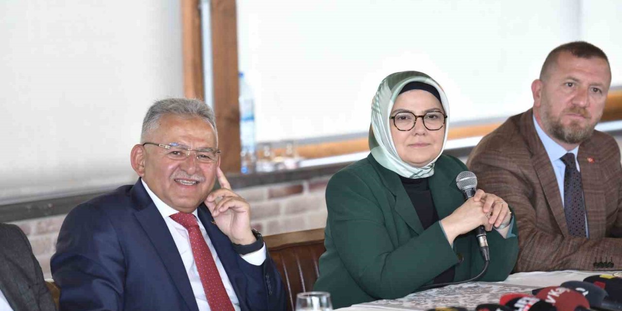 Başkan Büyükkılıç: " Yeni Havalimanı, Hızlı Tren Gibi Vizyon Projeleri Yakinen Takip Ediyoruz"