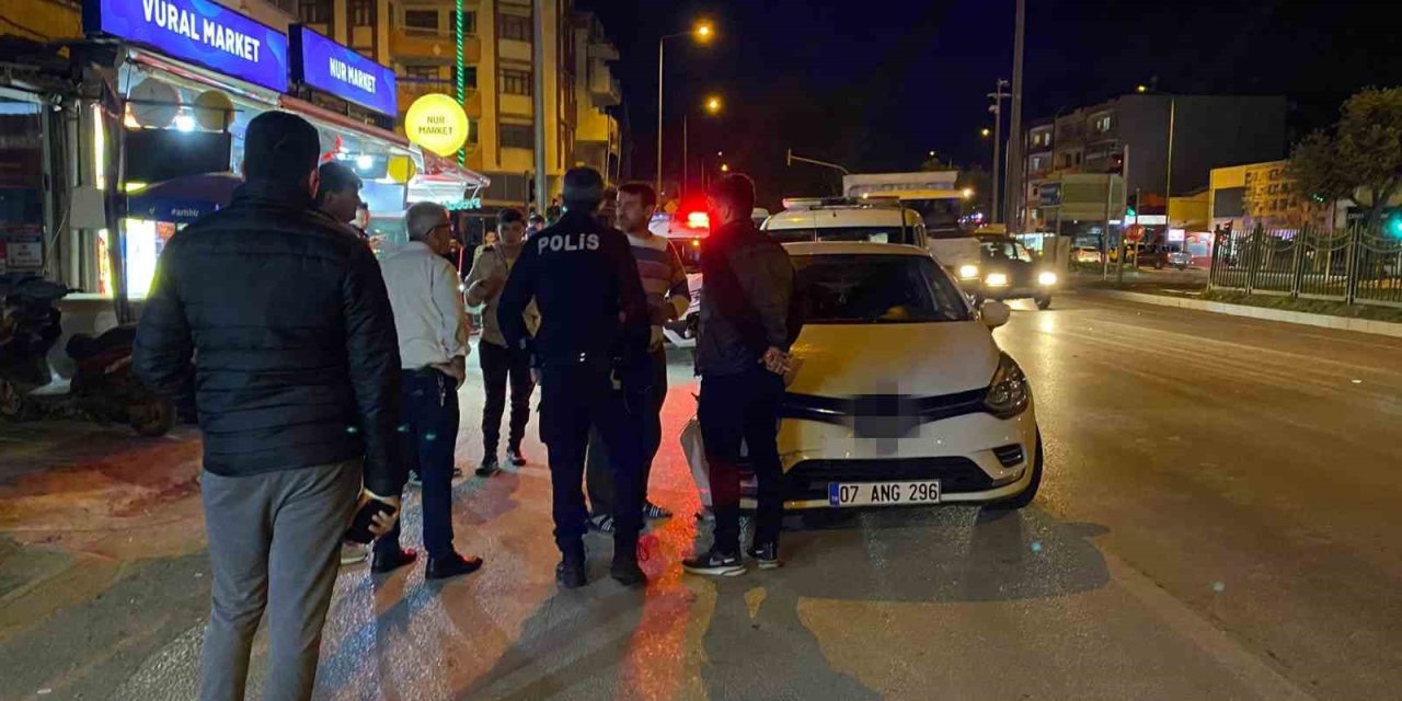 Otomobil İle Motosiklet Çarpıştı, 1 Kişi Yaralandı