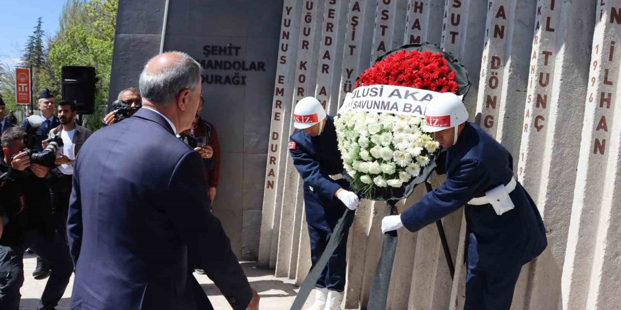 Bakan Akar: “terör Örgütü Seçimleri Umut Olarak Görüyor”