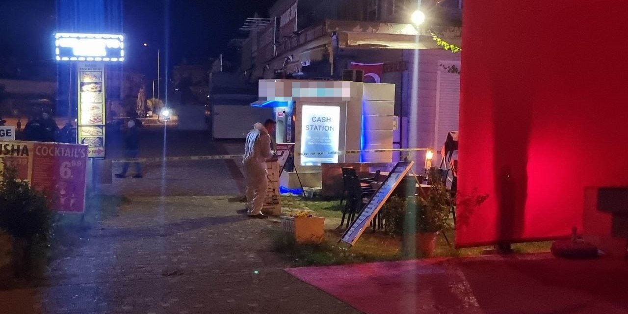 Manavgat’ta Silahlı Ağaç Sökme Ve Branda Kesme Kavgası: 2’si Ağır 5 Yaralı