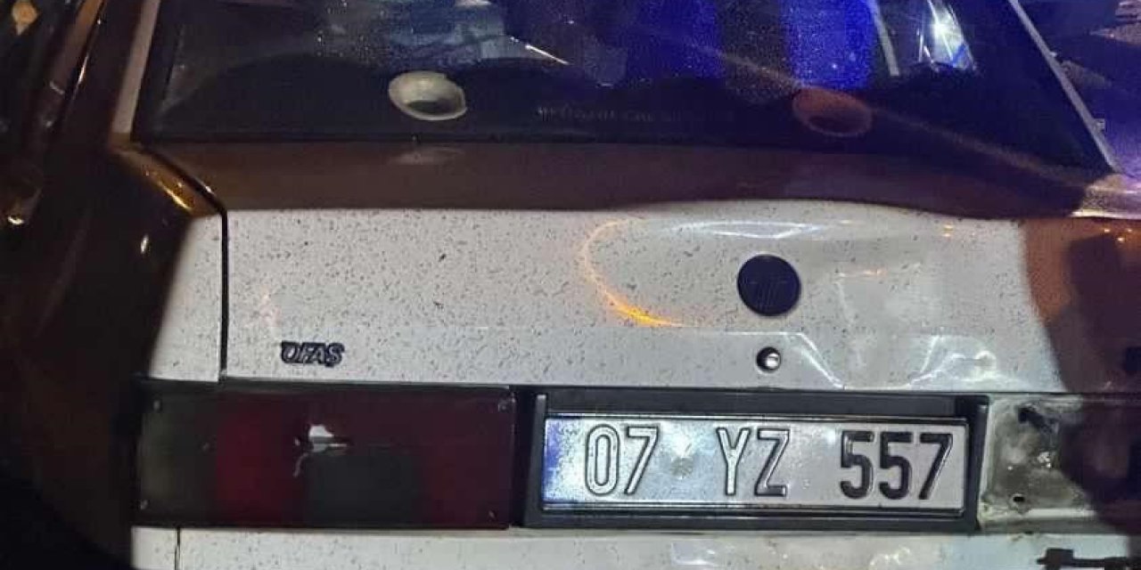 Antalya’da Otobüs İle Otomobil Kafa Kafaya Çarpıştı: 1 Ölü