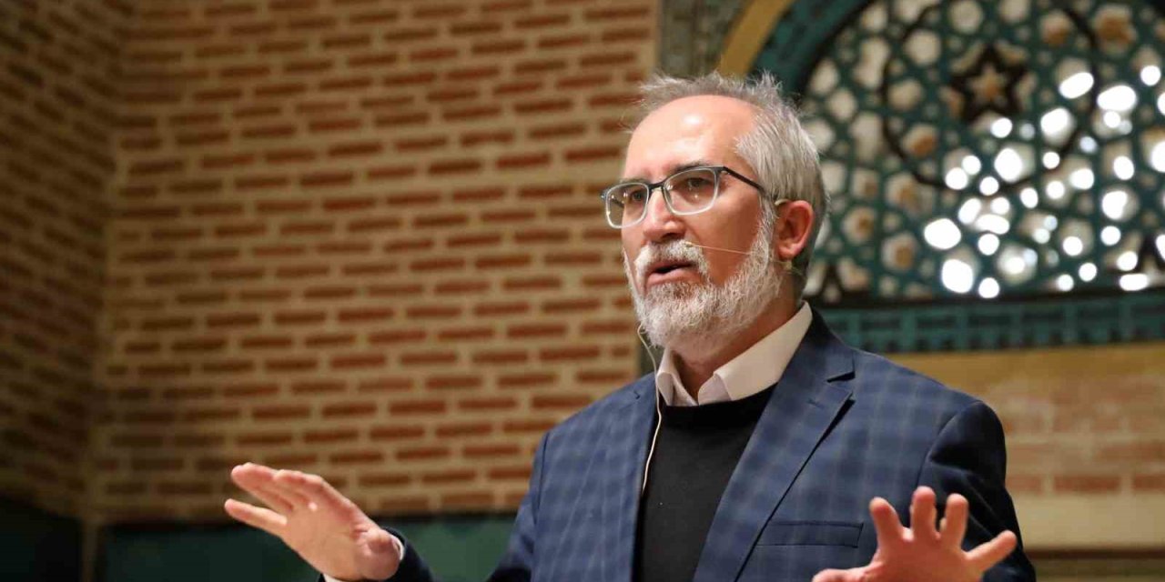 Sadreddin Konevi Konferansları Sürüyor