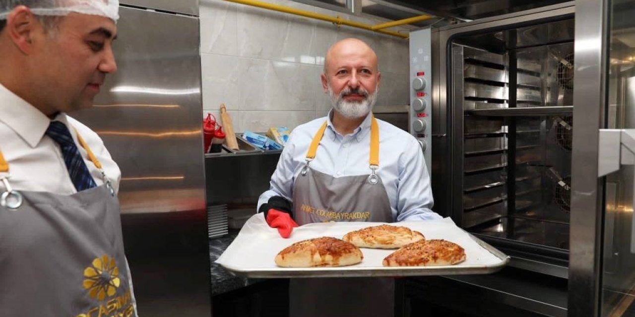 Başkan Çolakbayrakdar: "türkiye’de İlk Olan Projeleri Hayata Geçiriyoruz"