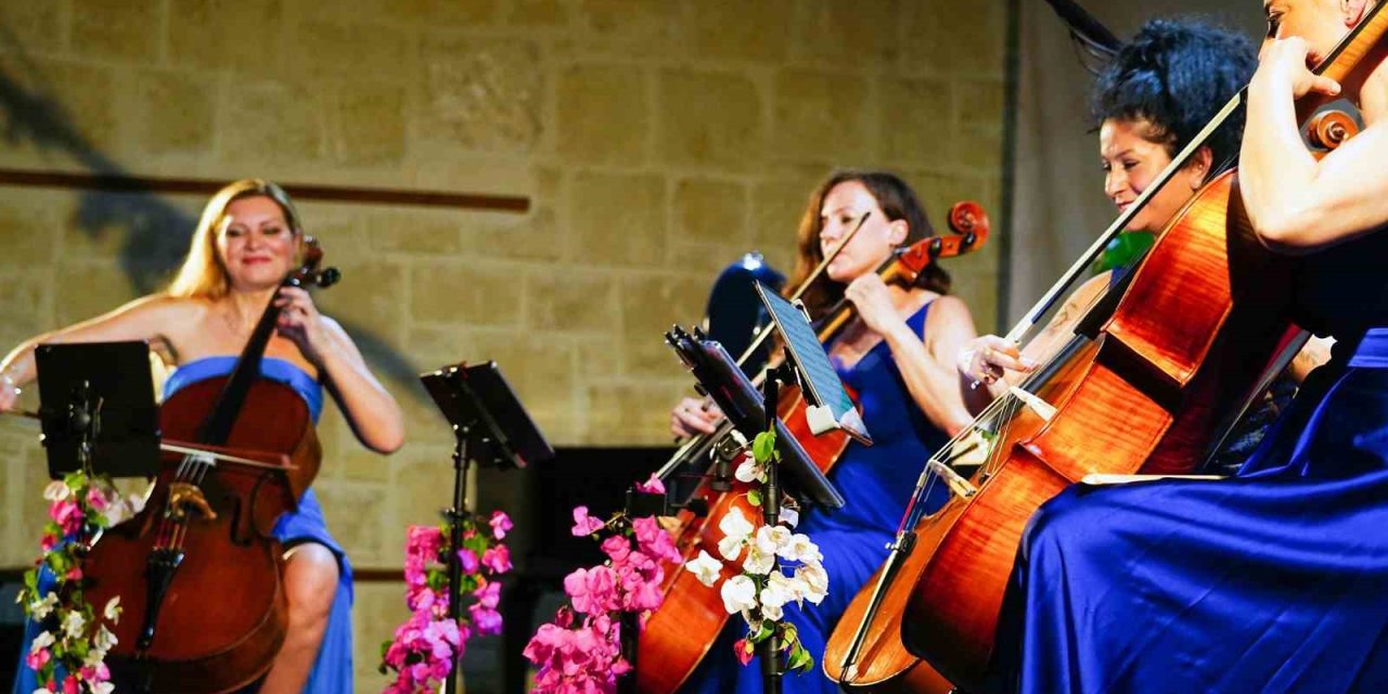 Tarsus’ta Cello Paradiso Konseri