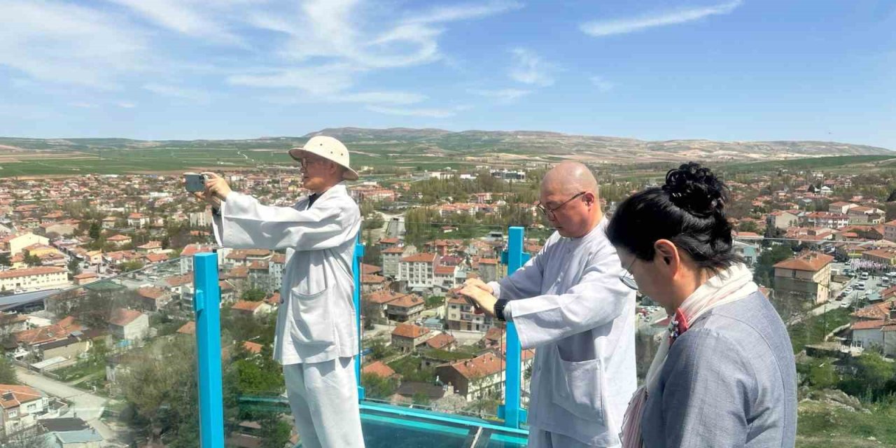 Kayabaşı Cam Seyir Terası’nın İlk Misafirleri Güney Kore’den