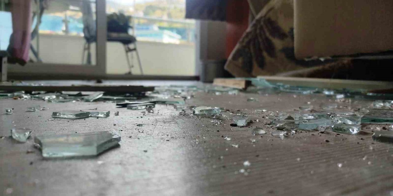 Anamur’daki Hortum Evleri Savaş Alanına Çevirdi