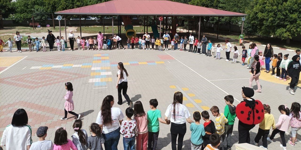 Erdemli’de Anaokulu Öğrencilerine Yönelik "bahar Şenliği"