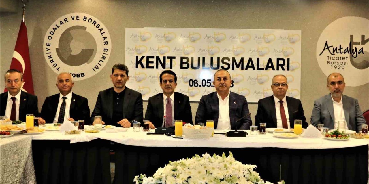 Bakan Çavuşoğlu: “şimdiden Gaz Ticaretinde Önemli Bir Ülke Haline Geldik”