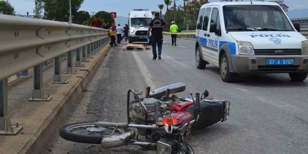 10 Dakika Önce Sohbet Ettiği Akrabasının Öldüğünü Görünce Sinir Krizi Geçirdi