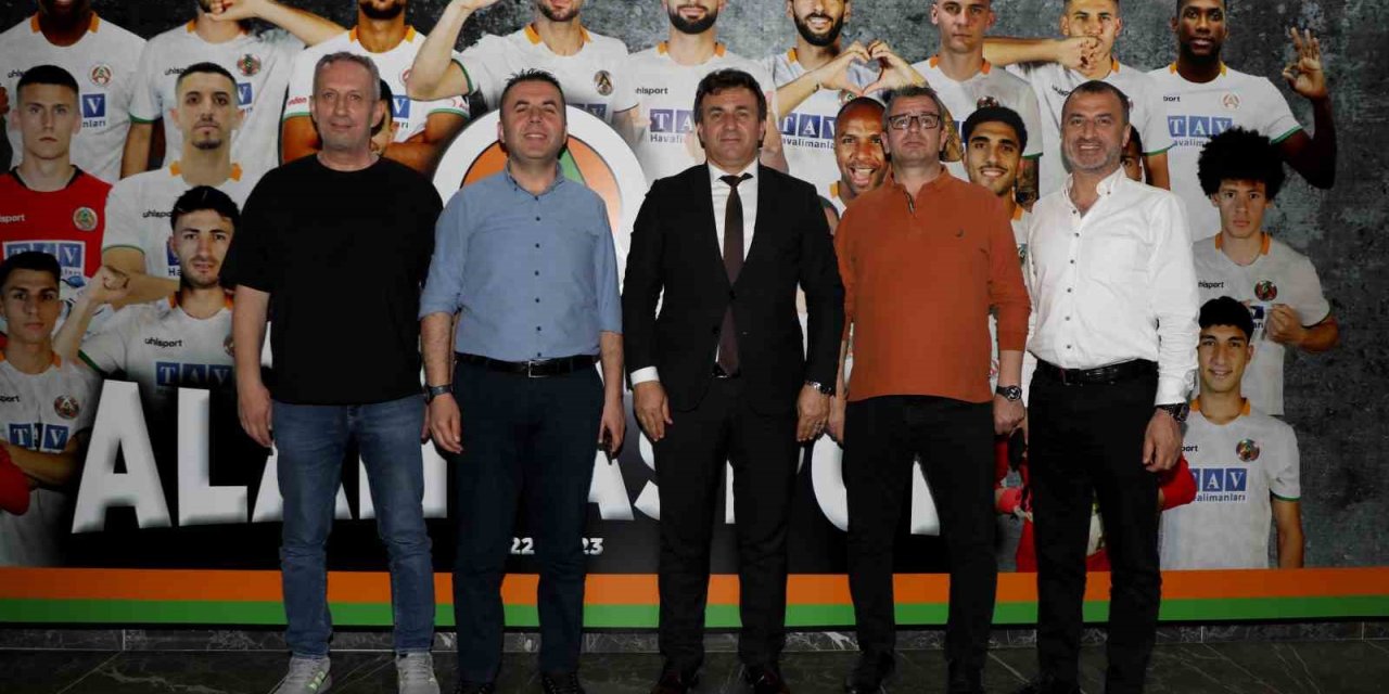 Alanyaspor- Konyaspor Karşılaşmasını Eğitim Camiası Ücretsiz İzleyecek