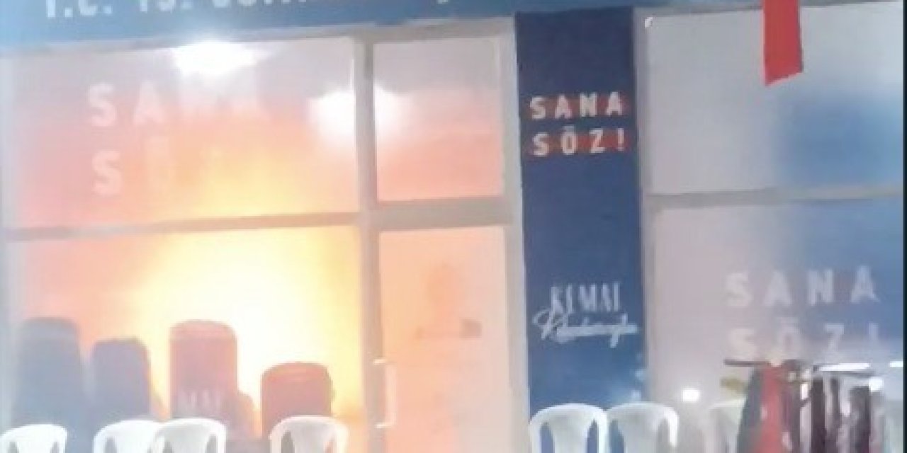 Chp’nin Seçim Ofisinde Çıkan Yangın Büyümeden Söndürüldü