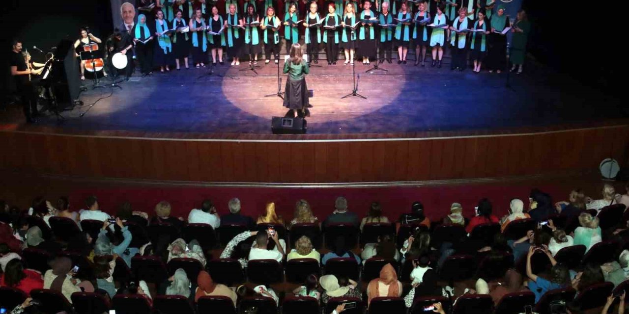 Akdeniz’de ’anneler Gününe’ Özel Konser