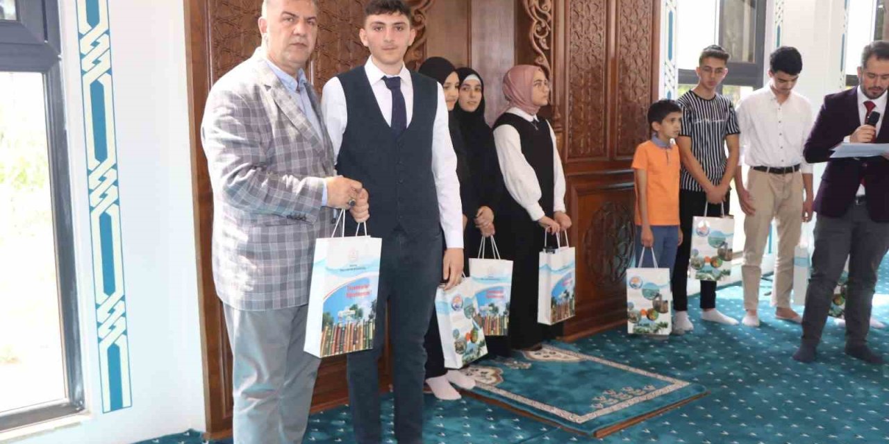 İmam Hatip Okulları Mesleki Yarışmalar Ödül Töreni Gerçekleştirildi