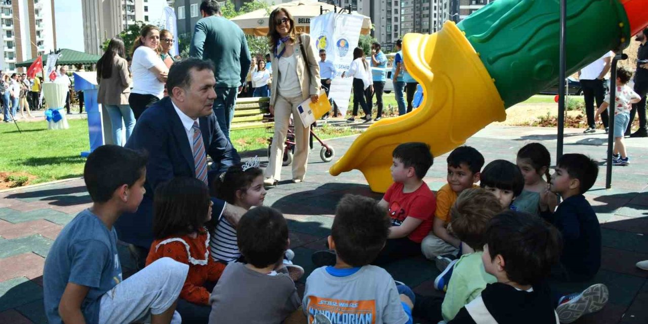 Yenişehir Belediyesi Kente Yeşil Alanlar Kazandırıyor