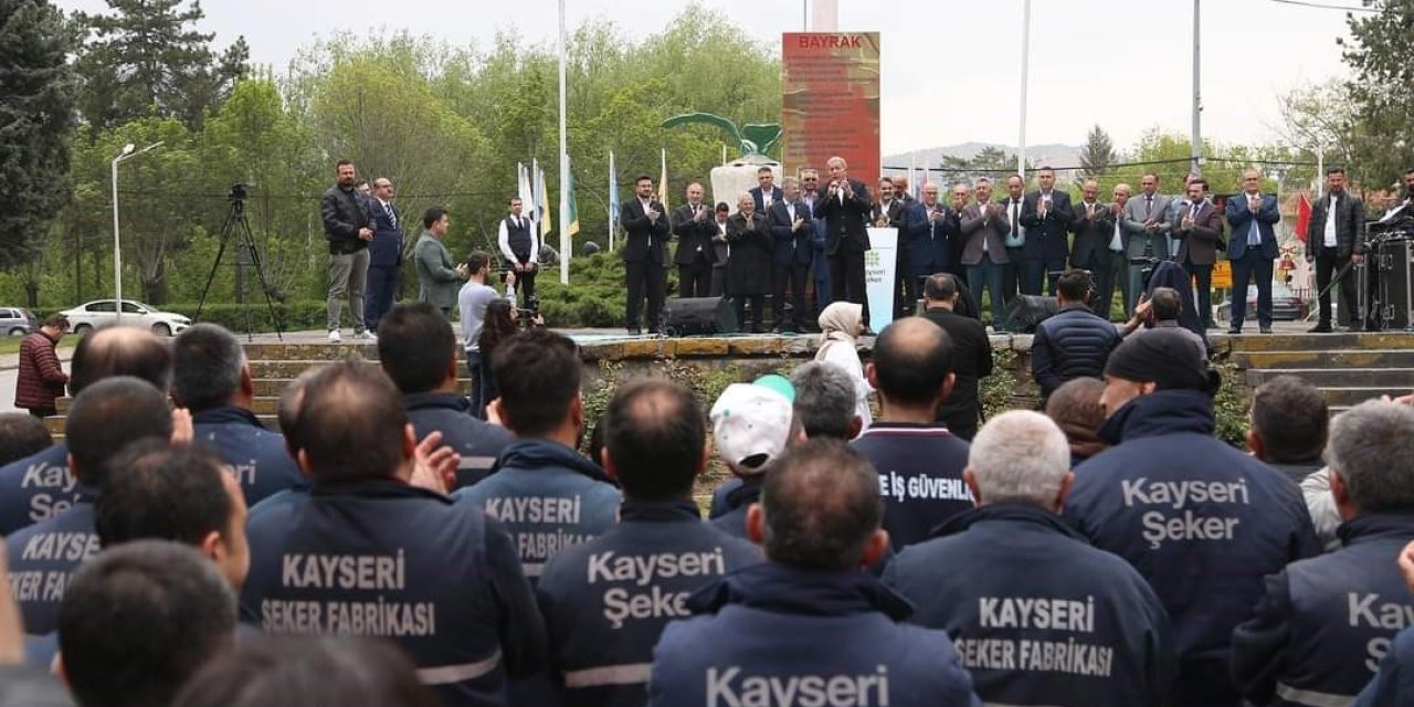 Akar: “bu Millet, Teröristlerle Arasına Mesafe Koyamayanlarla Arasına Mesafe Koyacaktır”