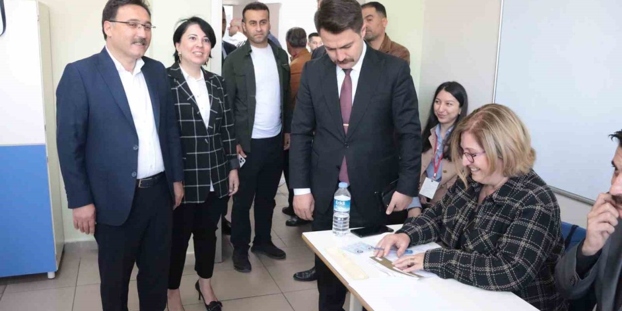 Vali Çiçek: “güzel Bir Ortamda Seçimi Götürüyoruz”