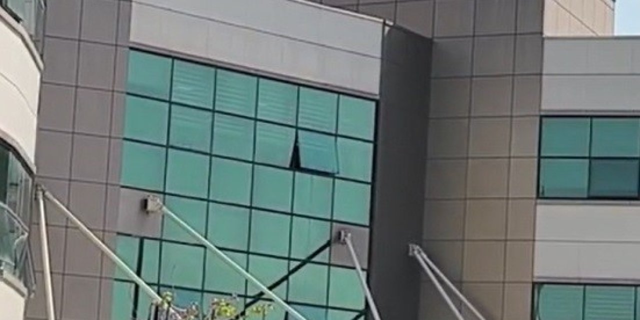 Mersin’de Hastane Yemekhanesinde Çıkan Yangın Korkuttu