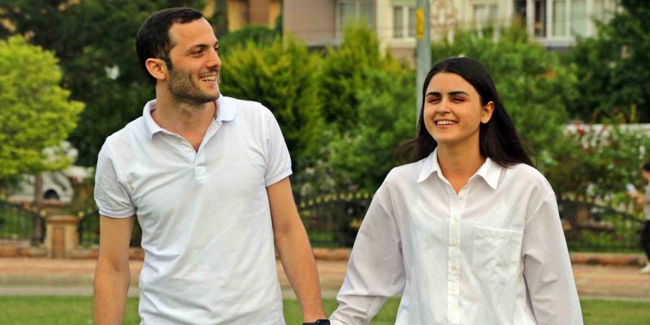 Damadı En Mutlu Gününde Yaşarken Öldürüp, Düğününe Tabutuyla Geldiler