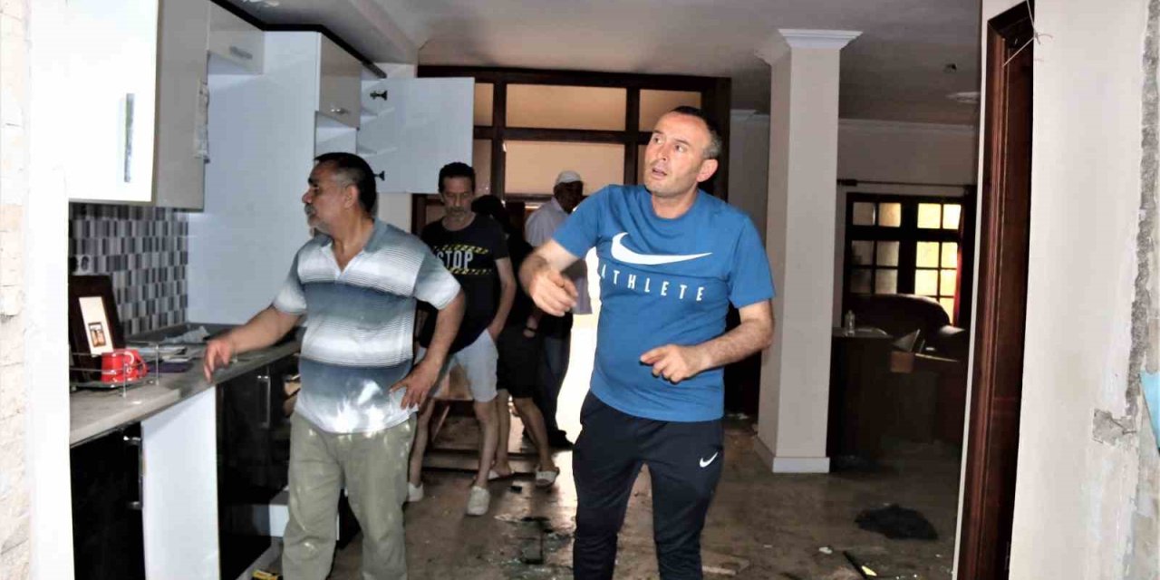 Tarihi Binanın Hollandalı Sahibi Öldü, Mahalle Muhtarı Gördüklerine İnanmakta Zorlandı