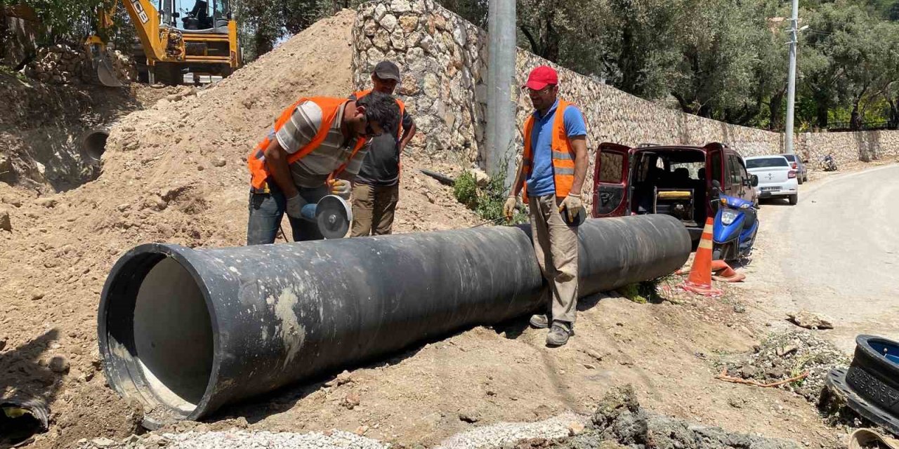 Kaş İslamlar’ın 30 Yıllık Su Sorunu Çözülüyor