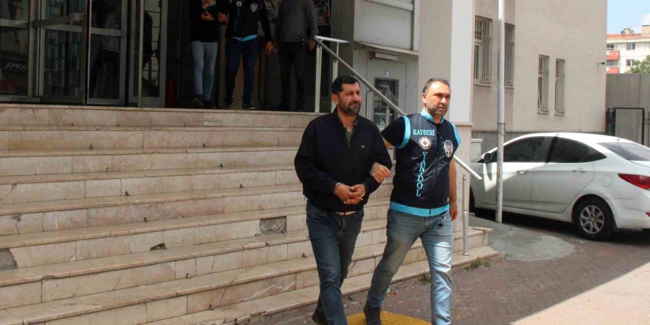 Sahte Araç İlanıyla 540 Bin Tl Dolandırdılar