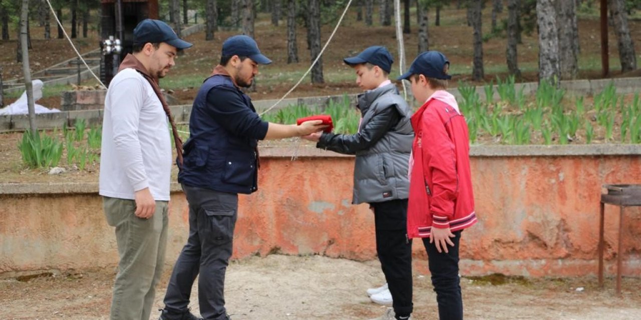 Günyüzü İlçe Müftülüğü İzcilik Faaliyetleriyle Gençlerle Buluştu