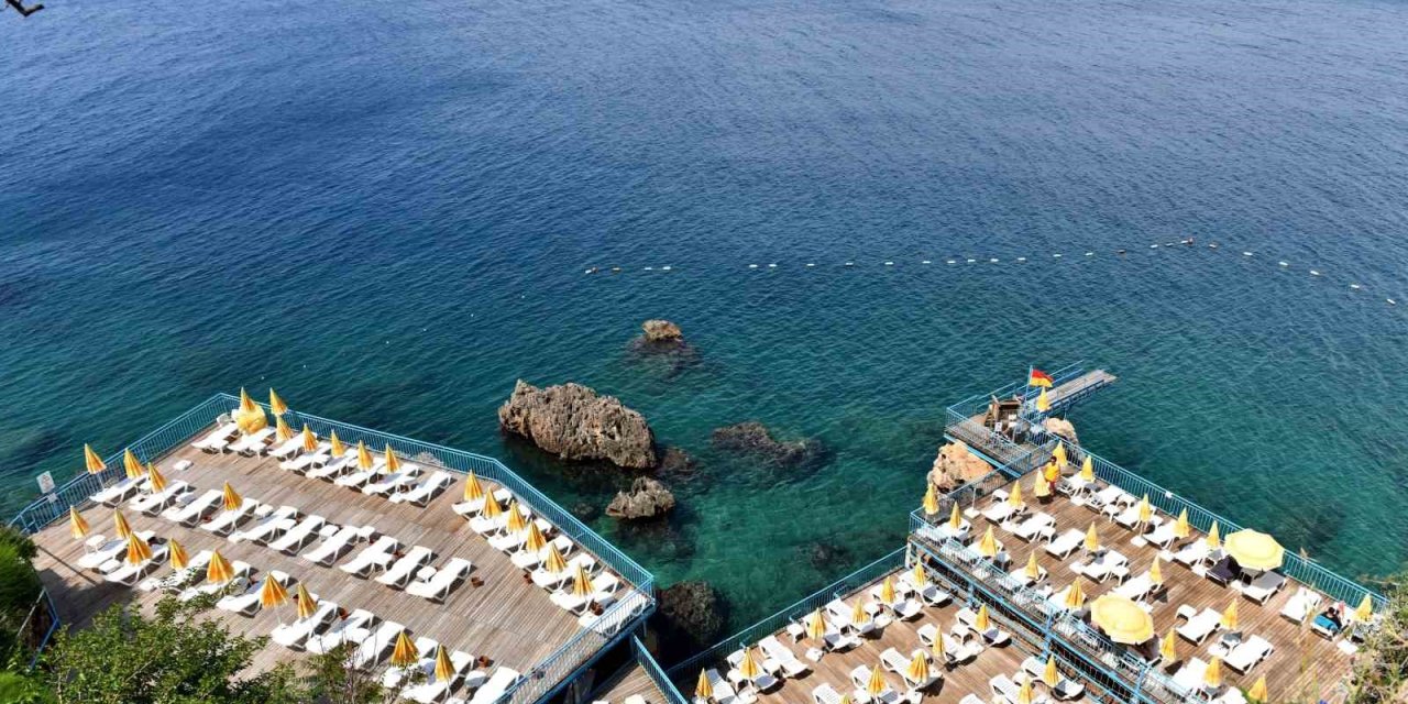 Muratpaşa’da Plajlar Bu Yıl Da Ücretsiz