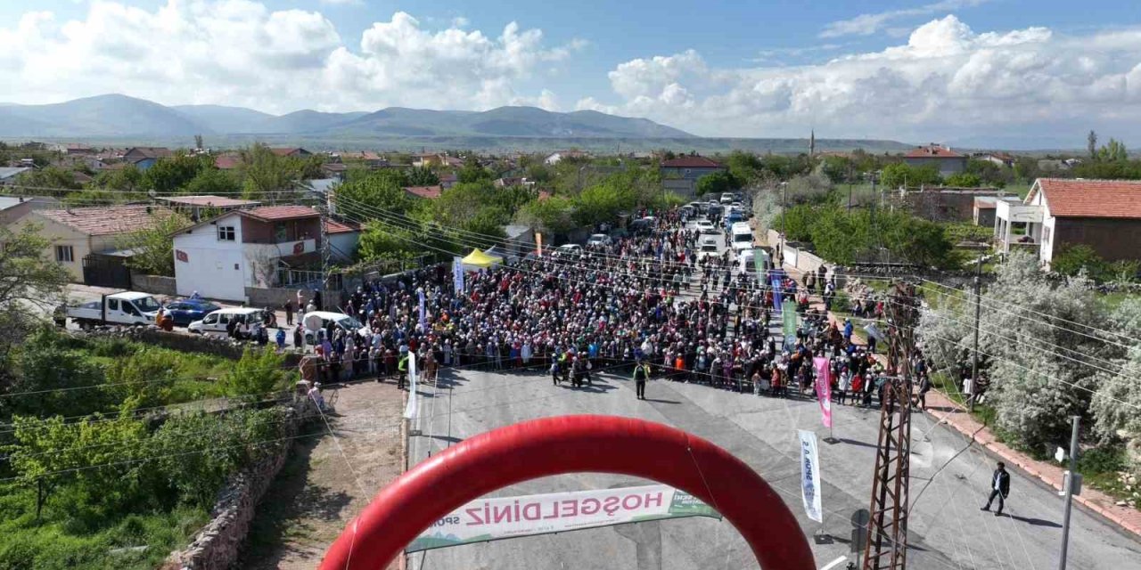 Bakan Akar Ve Başkan Büyükkılıç Doğa Yürüyüşüne Katıldı