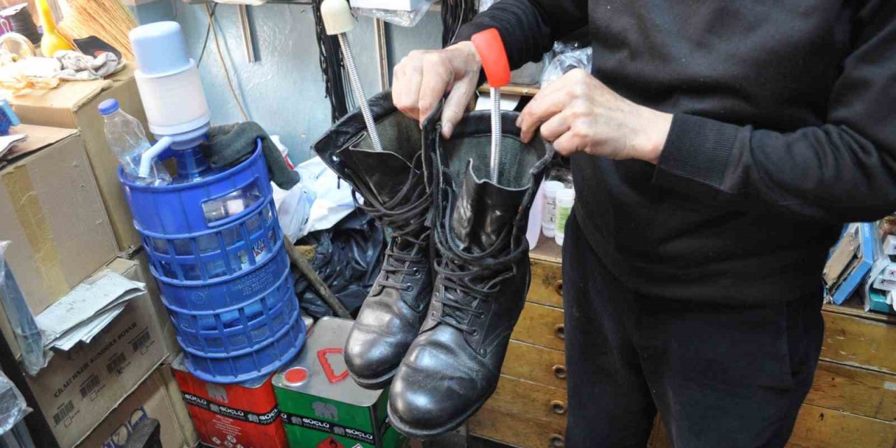 Yazlık Ayakkabılara Geçerken Kışlık Botlar Bakım Yapmadan Kaldırmamalı