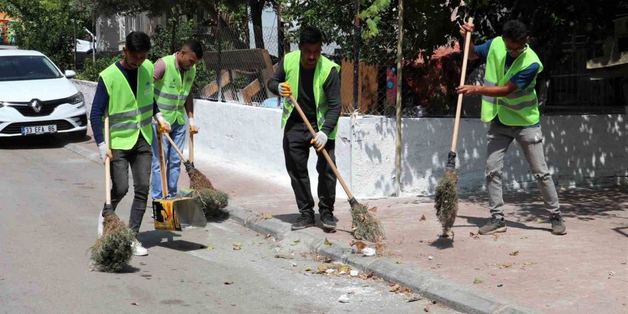 Toroslar’da ’temizlik’ Mesaisi
