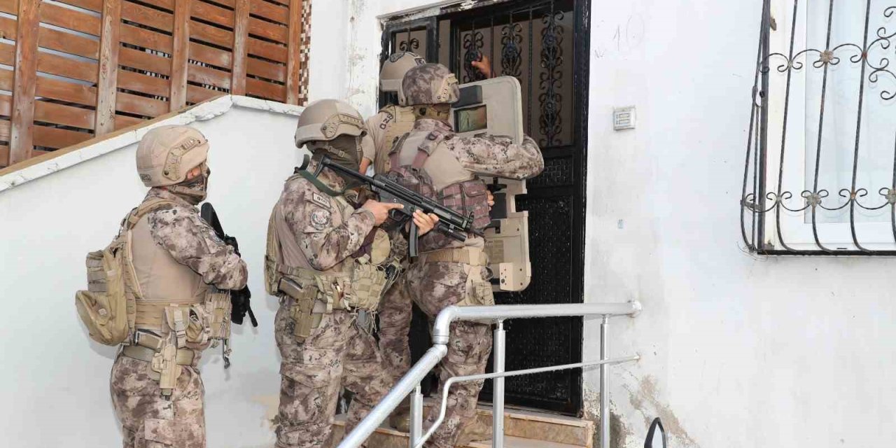 Mersin Merkezli 5 İlde Pkk/kck Operasyonu: 28 Gözaltı Kararı
