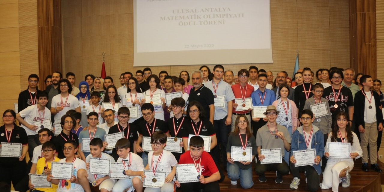 27. Ulusal Antalya Matematik Olimpiyatları Sonuçları Açıklandı