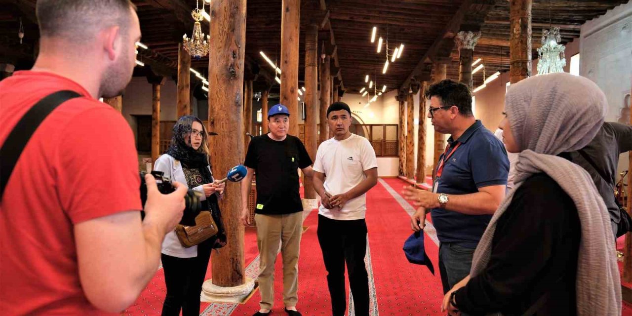 Yurt Dışından Gelen İnfluencerlar Ve Basın Mensupları Sivrihisar’ı Keşfetti